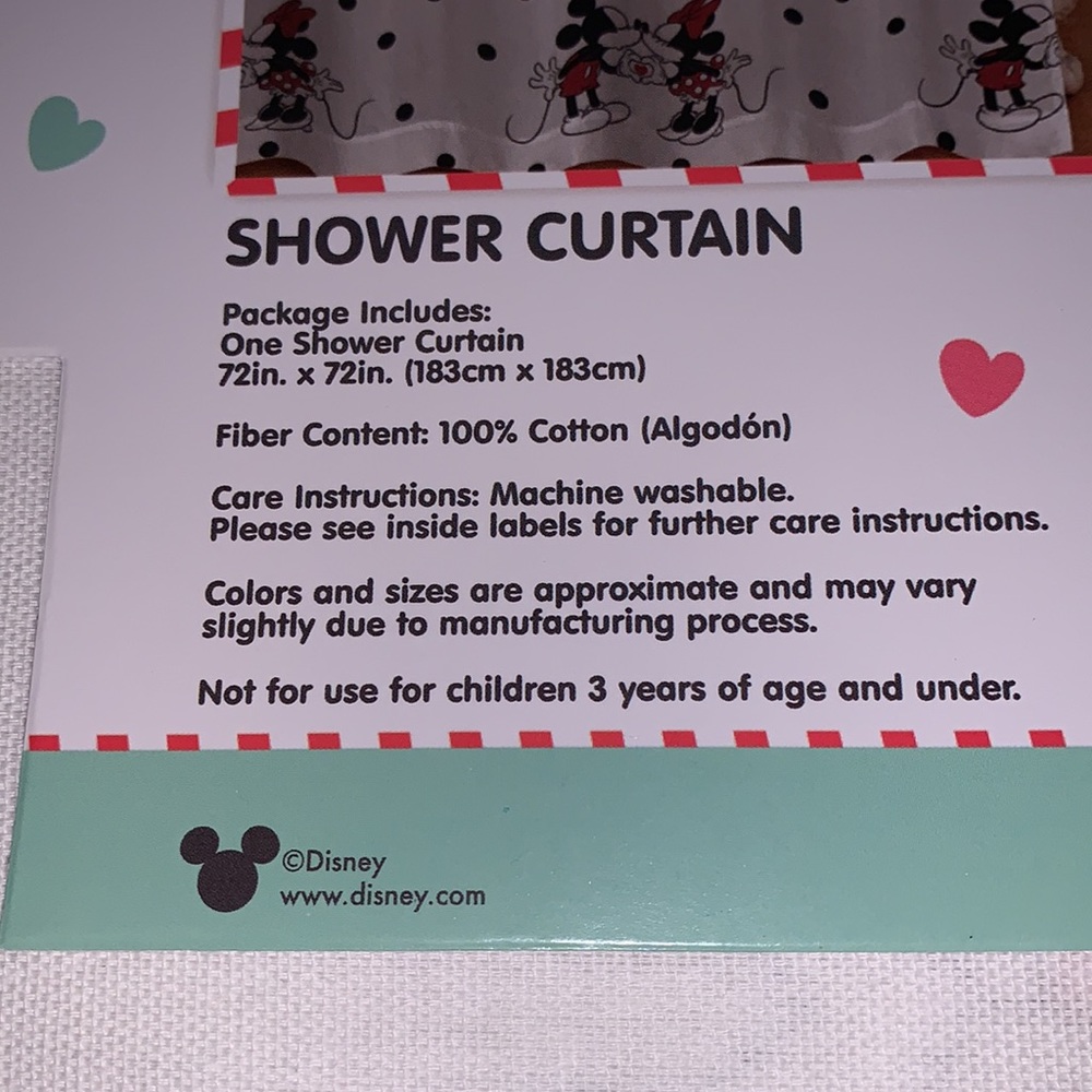 DISNEY Mickey and Minnie Mouse shower curtain! - Picture 4 of 4
